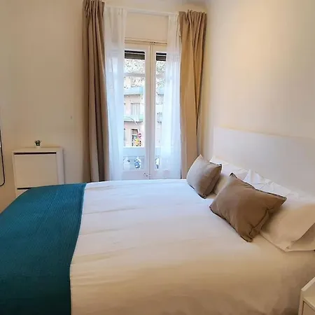 Apartment Opening Doors Sant Pau - Modern Flat Close To Sagrada Familia *
